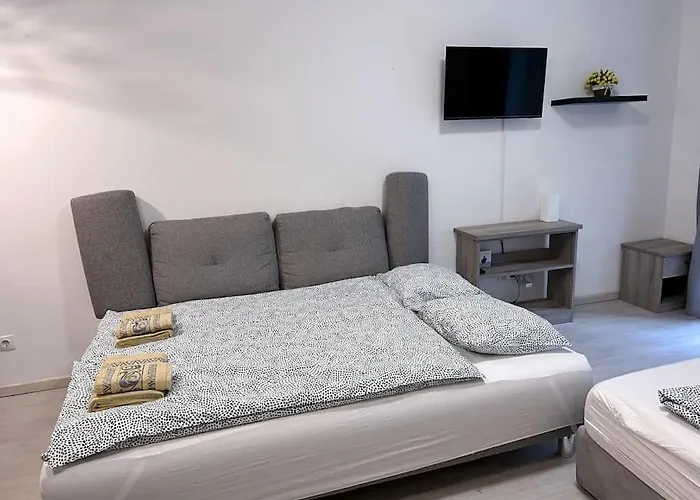 Appartement Corvin Cozy With Balcony309