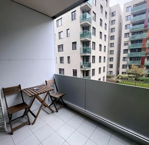 Appartement Corvin Cozy With Balcony309 Budapest