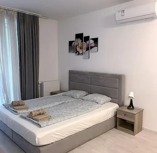 Appartement Corvin Cozy With Balcony309 *
