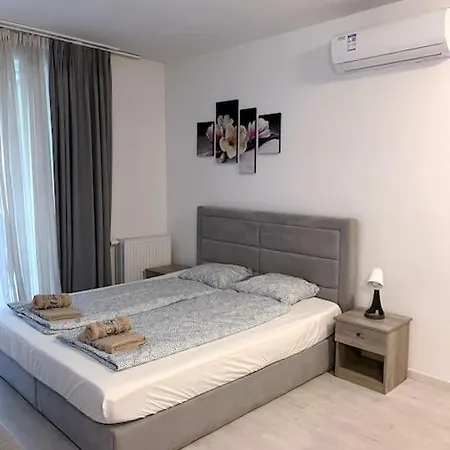 Appartamento Corvin Cozy With Balcony309 *