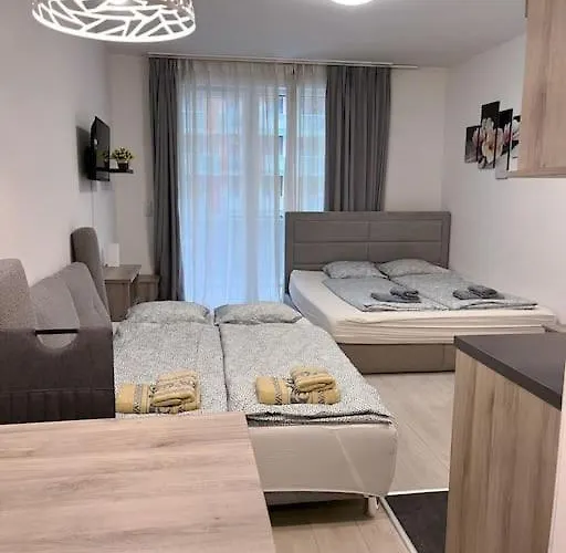 Apartament Corvin Cozy With Balcony309 Budapesta